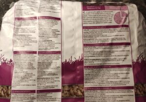 Karma dla świnki morskiej 1,5 kg – Science Selective z witaminą C-tylna strona